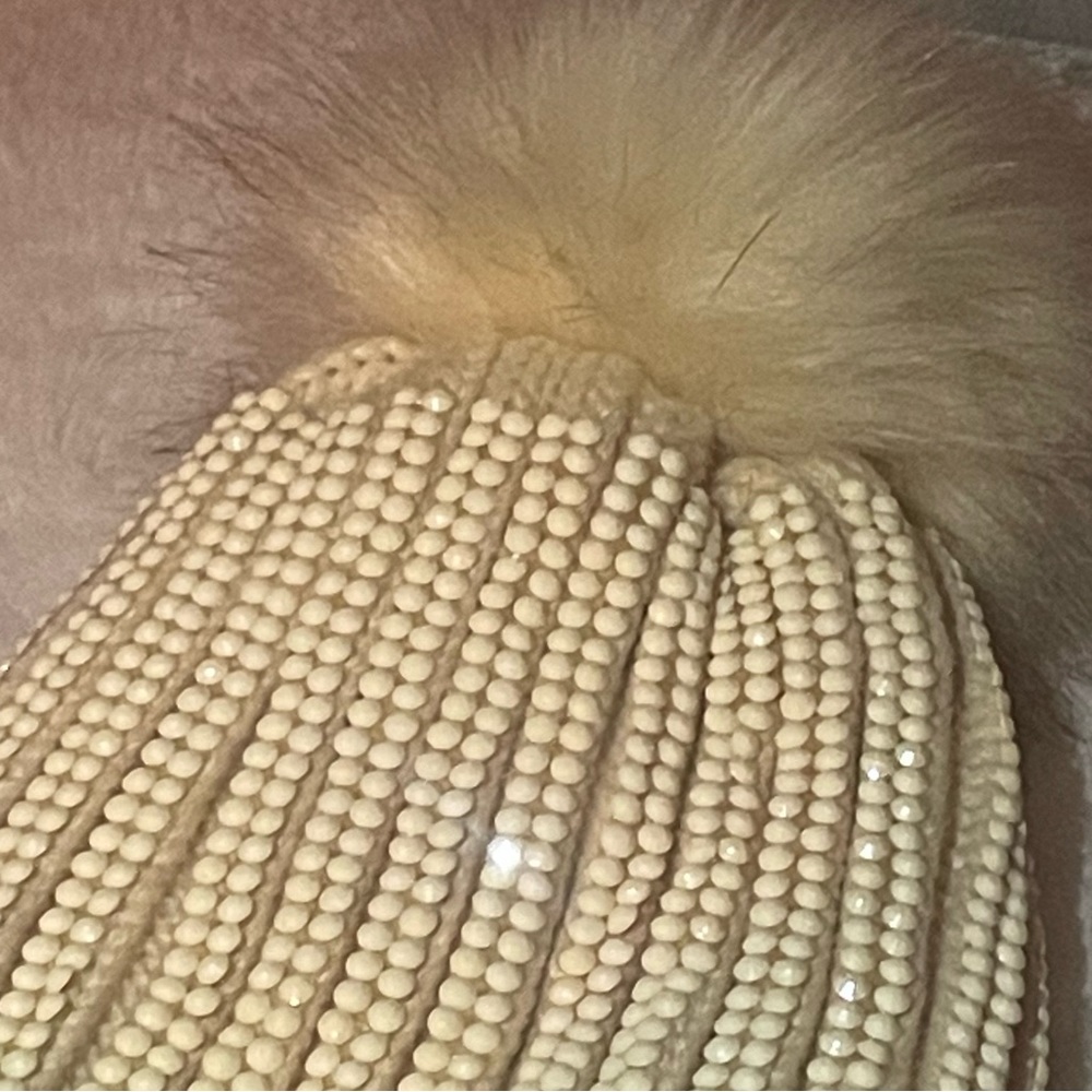Hat - Picture 4 of 4